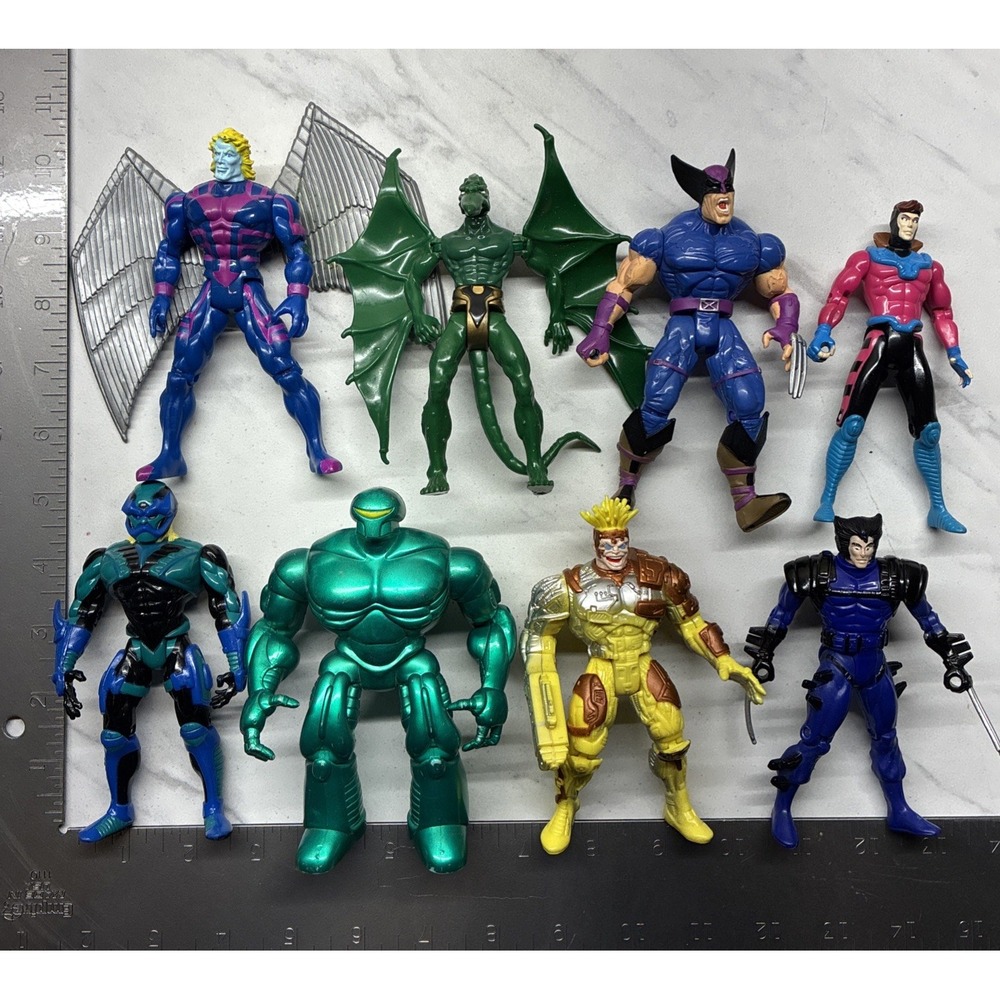1990's Toy Biz X-Men Figure Collection (1994-1997). Action Figure Lot.